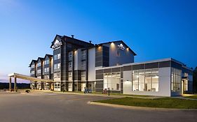 Microtel Inn & Suites By Wyndham Kirkland Lake
